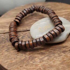 African‎ heishi shell bracelet B2932